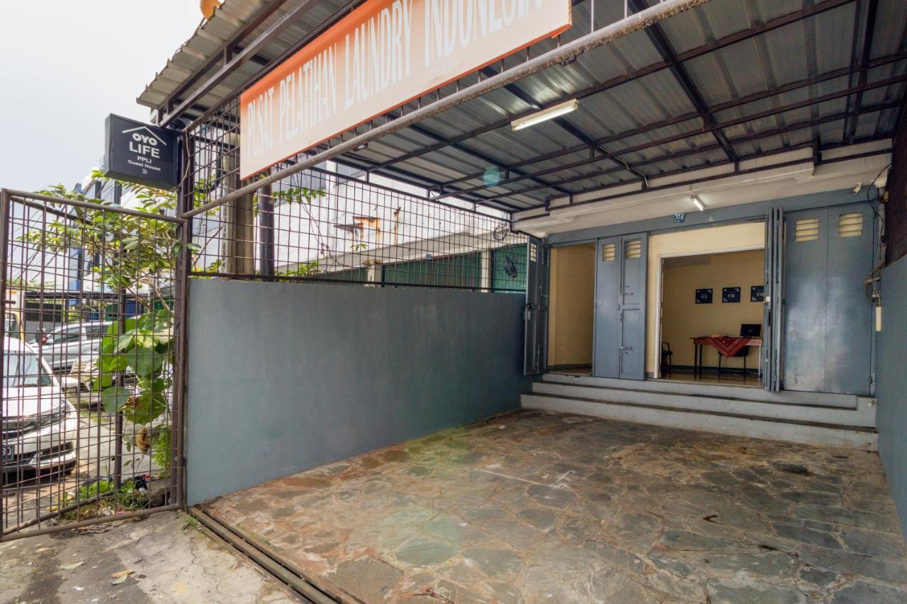 Oyo Life 3149 Guest House Ppli Bandung Exteriör bild